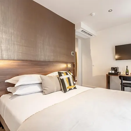 Le Madame By Sweett Hotel Paris Room photo