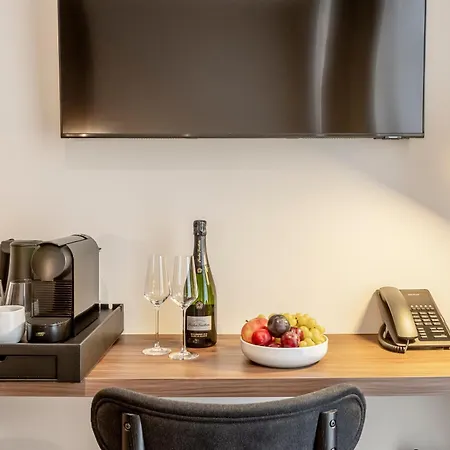 Le Madame By Sweett Hotel Paris Room photo