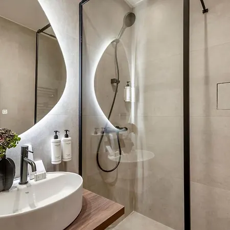 Le Madame By Sweett Hotel Paris Exterior photo